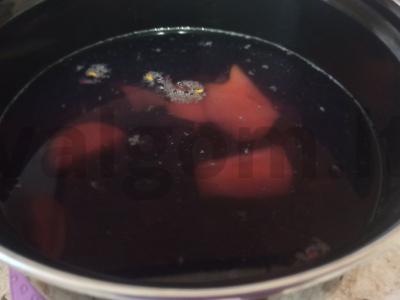 Gėrimas iš slyvų ir uogienės Žingsnis 2