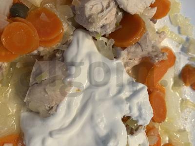 Vištiena grietinėje su daržovėmis Žingsnis 4