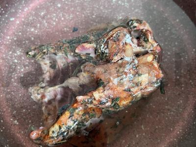 Vištienos ir daržovių sriuba su makaronais Žingsnis 1