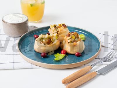 Kvietiniai bandelės su kalakutienos filė pagrindine nuotrauka