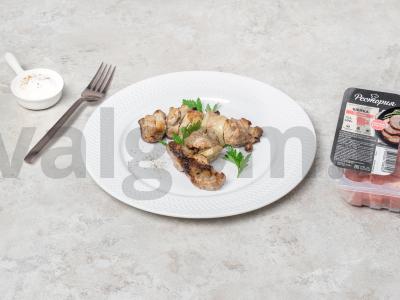 Kiaulienos šašlykas su svogūnais majoneze pagrindine nuotrauka