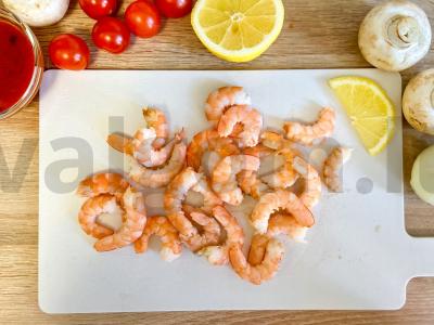 Tom Yum Kung su krevetėmis Žingsnis 1