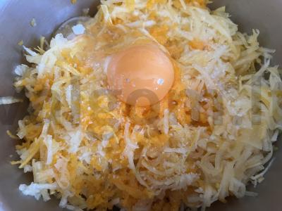 Daržovių blynai iš moliūgo Žingsnis 4