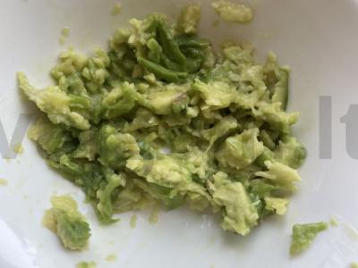 Avokadų ir citrinos brusketė Žingsnis 1