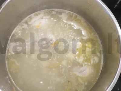 Vištienos sriuba su lydytu sūriu Žingsnis 5