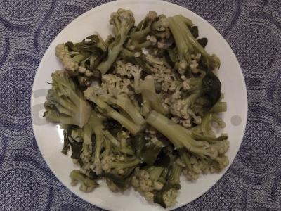 Kepamos kiaulienos dešrelės su žiediniais kopūstais Žingsnis 5