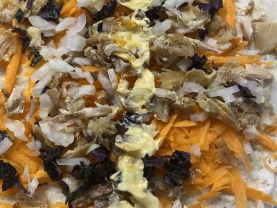 Ritinys su morkomis, vištiena ir baziliku Žingsnis 4