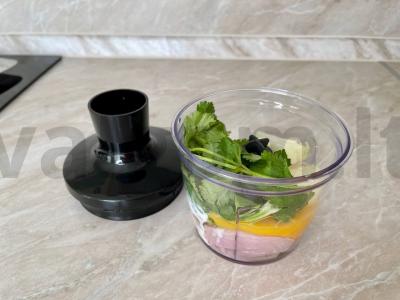 Vištienos lyulya-kebabas keptuvėje Žingsnis 1