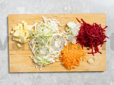 Borščas su meatballs Žingsnis 3