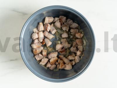 Žirnių sriuba su kiauliena lėtoje viryklėje Žingsnis 3