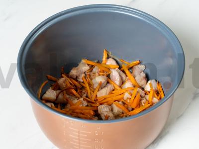 Žirnių sriuba su kiauliena lėtoje viryklėje Žingsnis 4