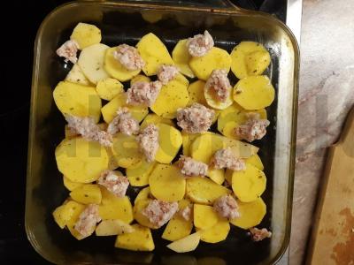 Keptas bulvės su faršu ir daržovėmis Žingsnis 4