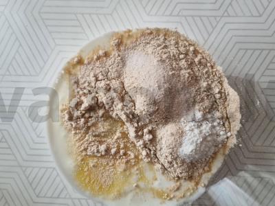 PP-hachapuri su sūrio įdaru ant keptuvės Žingsnis 1