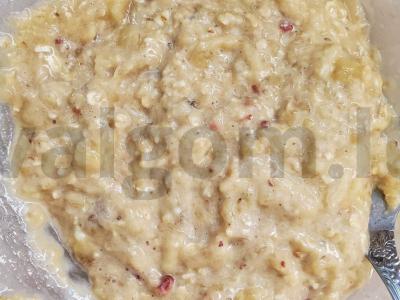 Bananų ir avižinių dribsnių blynai Žingsnis 5