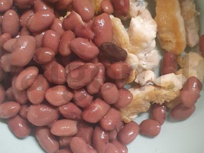 Salotas „Grozny“ su vištiena ir pupelėmis Žingsnis 1