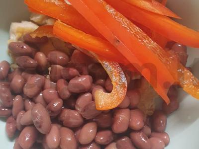 Salotas „Grozny“ su vištiena ir pupelėmis Žingsnis 2