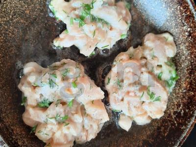 Vištienos kotletai su česnaku Žingsnis 5