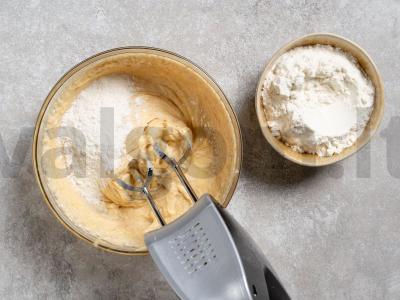 Žemės riešutų sviesto sausainiai su įvairiomis įdarais Žingsnis 3