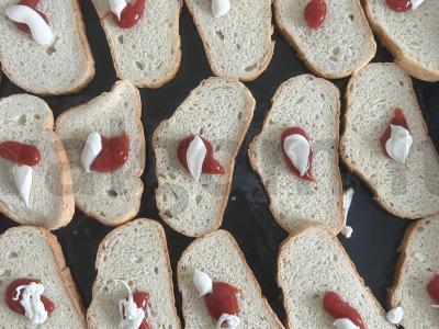 Patingėlių pica su virta dešra, sūriu ir daržovėmis Žingsnis 2