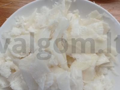 Radinio ir ridikėlių salotos su grietine Žingsnis 1