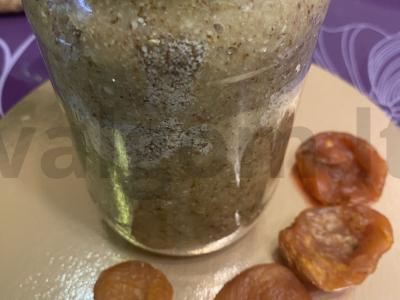 Riešutų pasta „Super nauda organizmui“ pagrindine nuotrauka