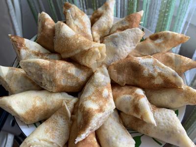 Blynai, įdaryti sūriu pagrindine nuotrauka