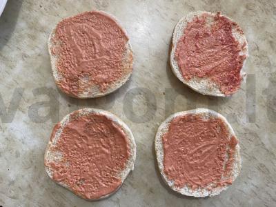 Namų burgeriai su sultinga kotlete elektriniame grilyje Žingsnis 8