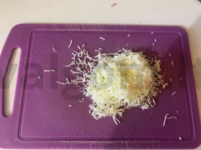 Namų pica su gausia doctorinės dešros įdaru Žingsnis 6