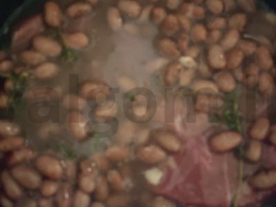 Jautiena su pomidorais ir pupelėmis Žingsnis 3