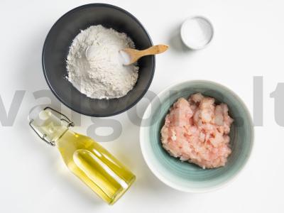 Kalakutienos filė bifšteksas su virintu saldžiuoju pienu Žingsnis 1