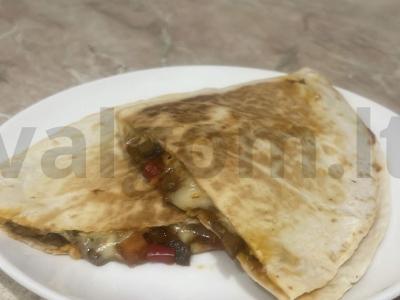 Keksadija su vištiena, baklažanais ir grybais Žingsnis 2