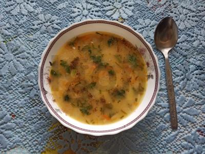 Vegetariškas žirnių sriuba su dūmu pagrindine nuotrauka