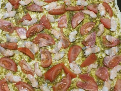 Pica su pesto padažu ir krevetėmis Žingsnis 4