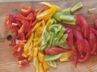 Orkaitėje kepti daržovės su Dijon garstyčių padažu Žingsnis 1