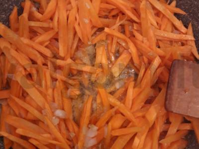 Kiaulienos plovas su barbaru ir prieskoniais Žingsnis 1