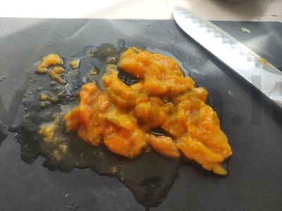 Švelnus desertas stiklinėje su mango ir raugintu pienu Žingsnis 2