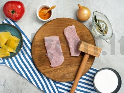 Prancūziškas vištienos patiekalas iš kalakutienos filė Žingsnis 1