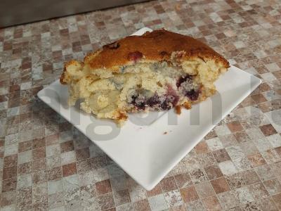 Saldus pyragas su uogomis iš rūgštaus pieno Žingsnis 8