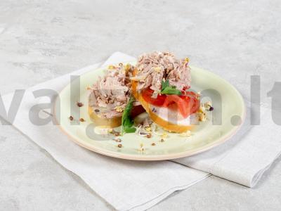 Kiaulienos troškinys autoklave pagrindine nuotrauka