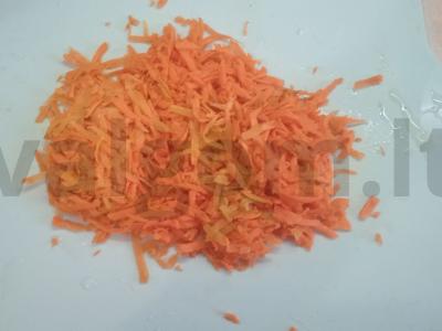 Troškinta bulvė su troškiniu Žingsnis 3