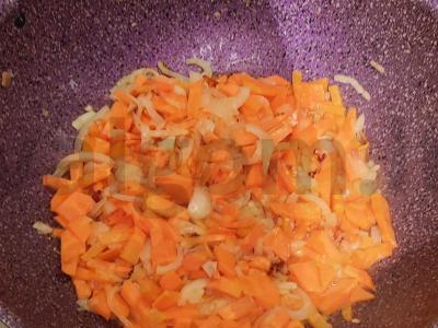 Makaronai „Mastya“ su pomidorais ir pipirais Žingsnis 3