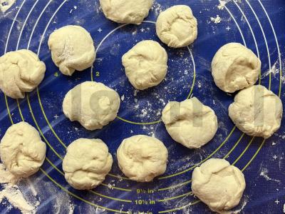 Rudais pyragėliai su mėsa Žingsnis 4