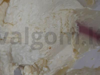 Labai skanus kremas, kuris tinka bet kokiam desertui Žingsnis 4