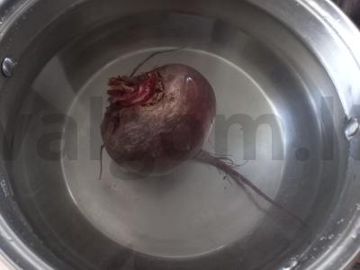 Burokėlių ir česnako užkandis su majonezu Žingsnis 1