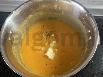 Moliūgų ir morkų tyrės sriuba su lydytu sūriu Žingsnis 4