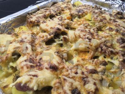 Daržovės po šydu pagrindine nuotrauka