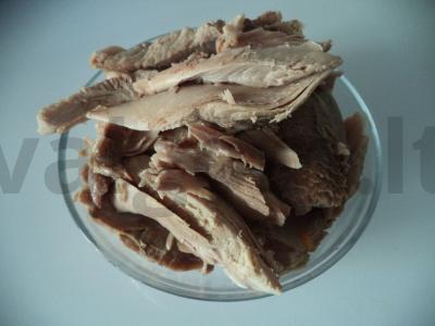 Sriuba su makaronais, paprikomis ir pomidorais Žingsnis 1