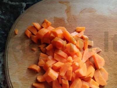 Žirnių sriuba su rūkytais kalakutų kaulais Žingsnis 3