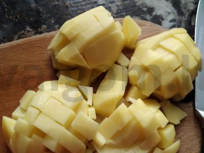 Žirnių sriuba su rūkytais kalakutų kaulais Žingsnis 4