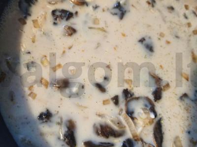 Rizotas su rudaisiais ryžiais, grietinėlėmis ir grybais Žingsnis 3